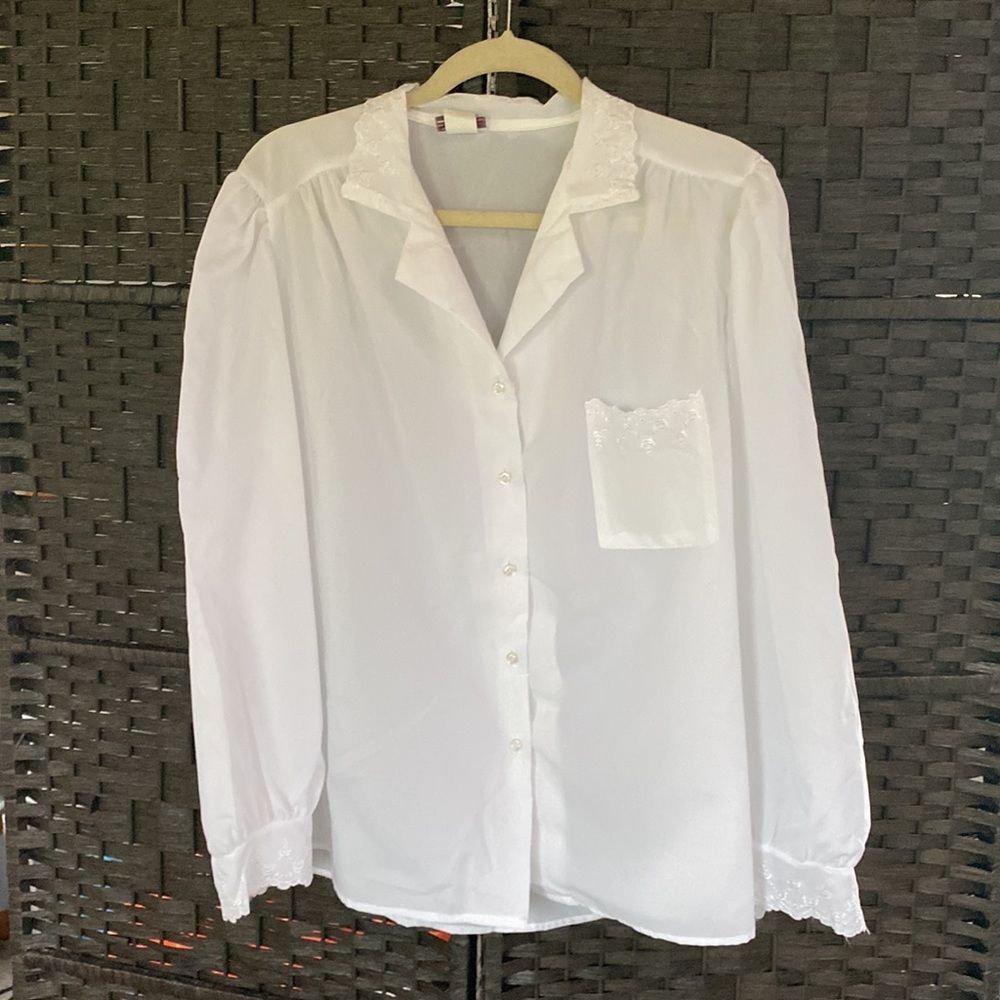 Vintage Lind Clare White Blouse with Eyelet Trim